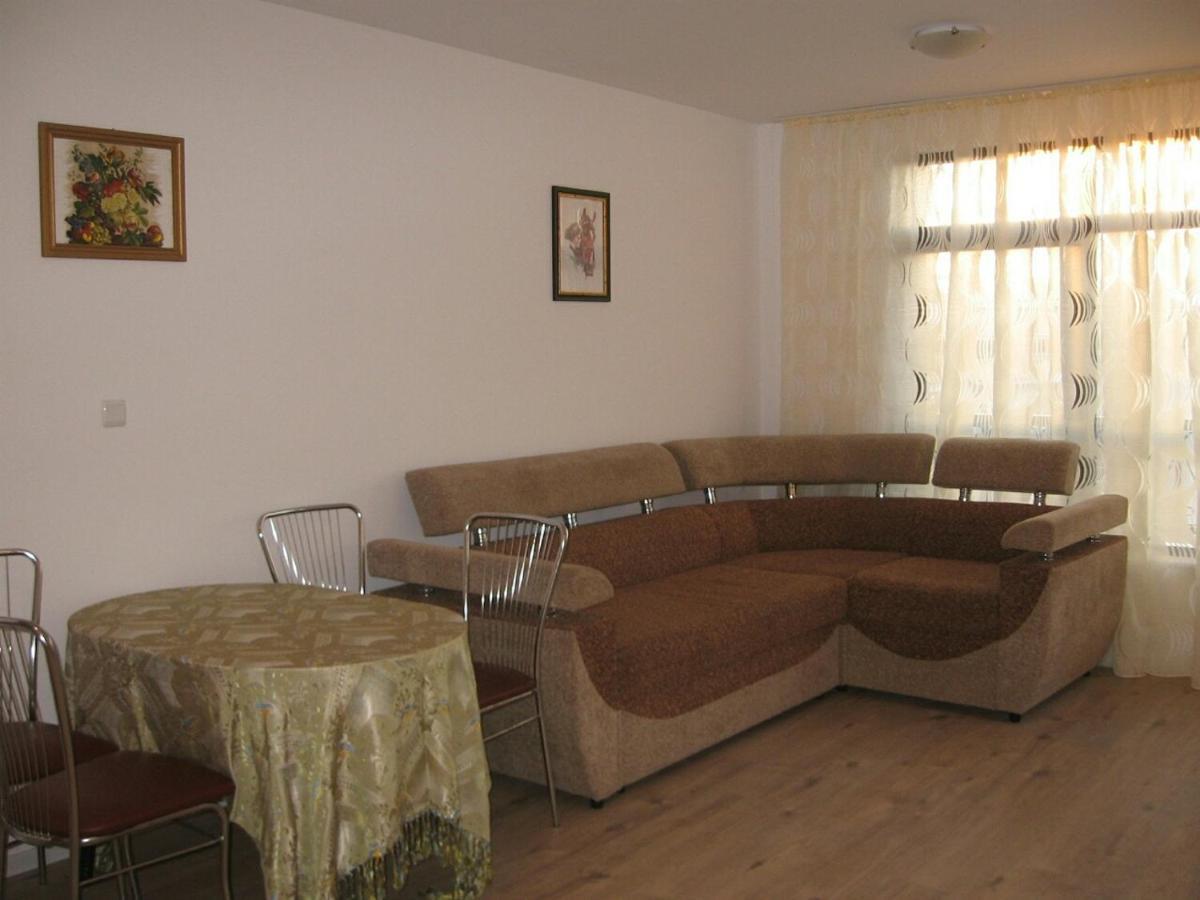 Айвазовский Парк Pomorie Extérieur photo